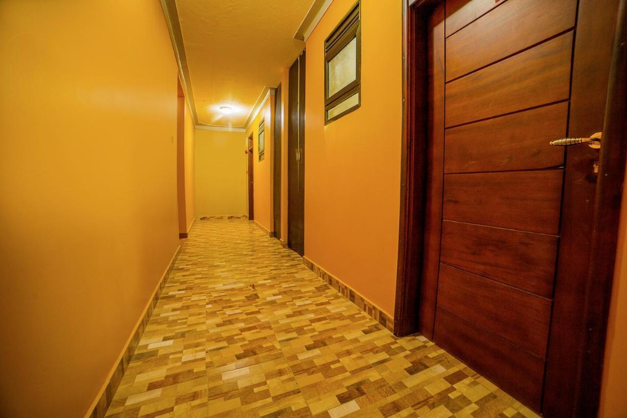 Victoria View Boutique Hotels Kigo Entebbe Bagian luar foto