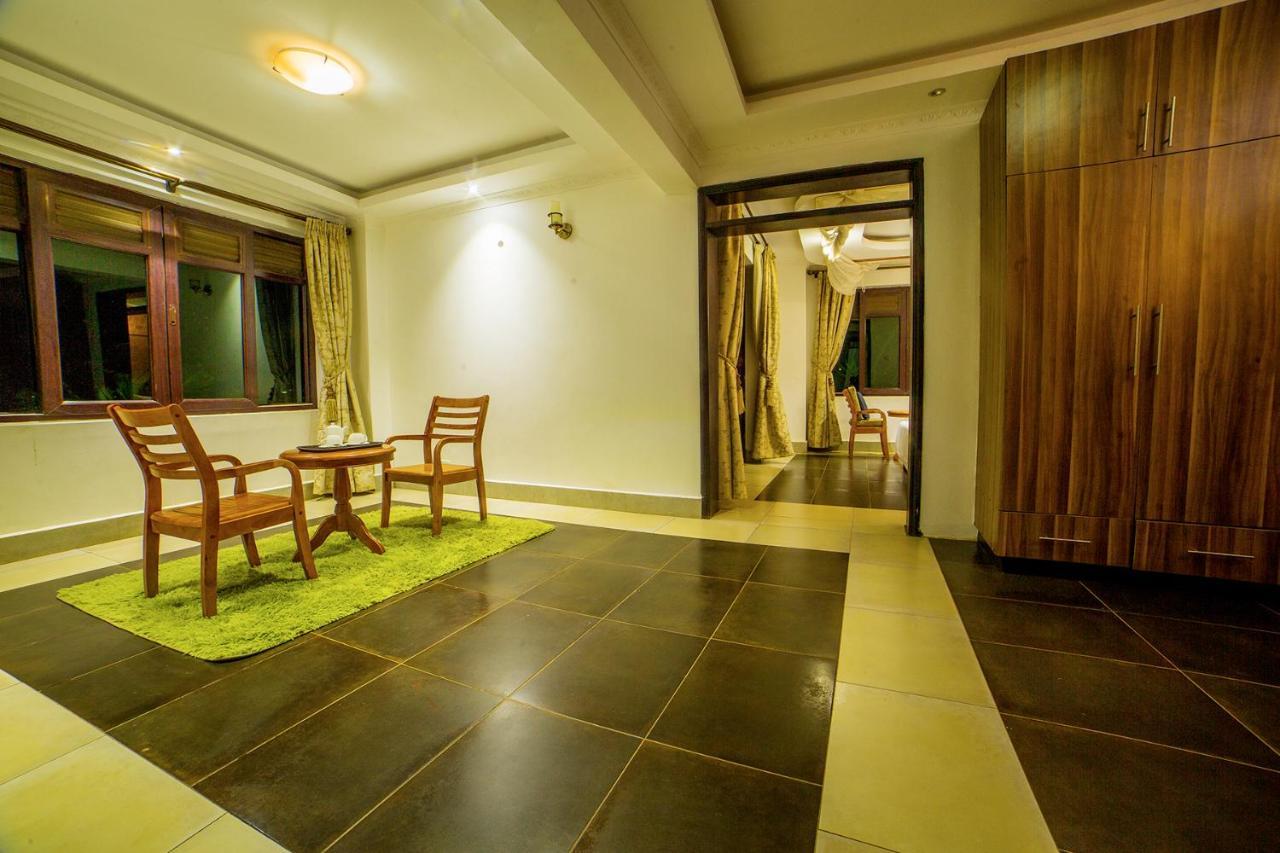 Victoria View Boutique Hotels Kigo Entebbe Bagian luar foto