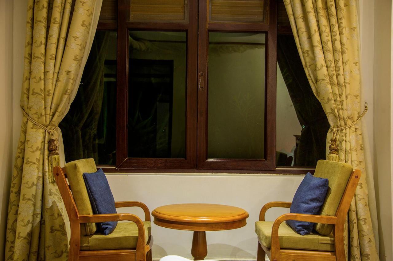 Victoria View Boutique Hotels Kigo Entebbe Bagian luar foto