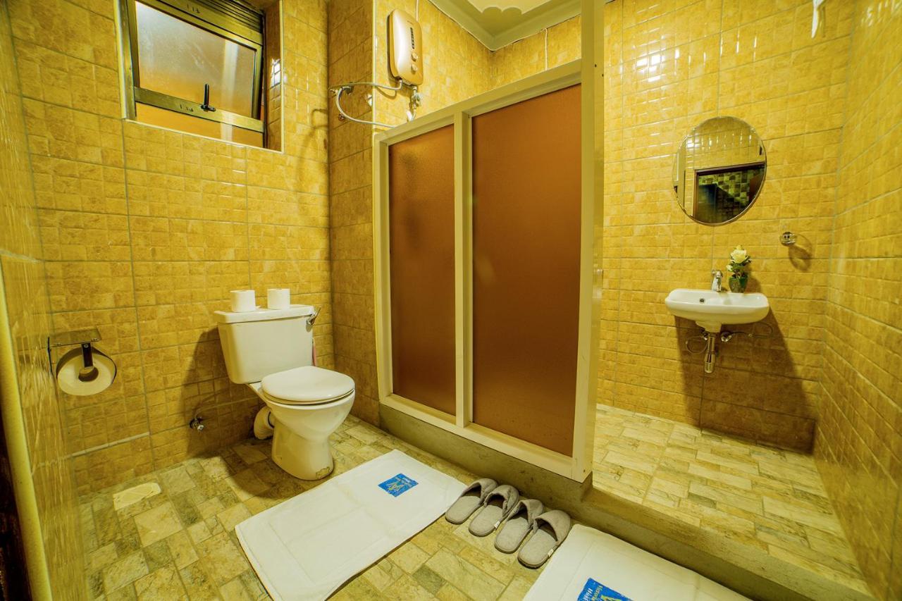 Victoria View Boutique Hotels Kigo Entebbe Bagian luar foto
