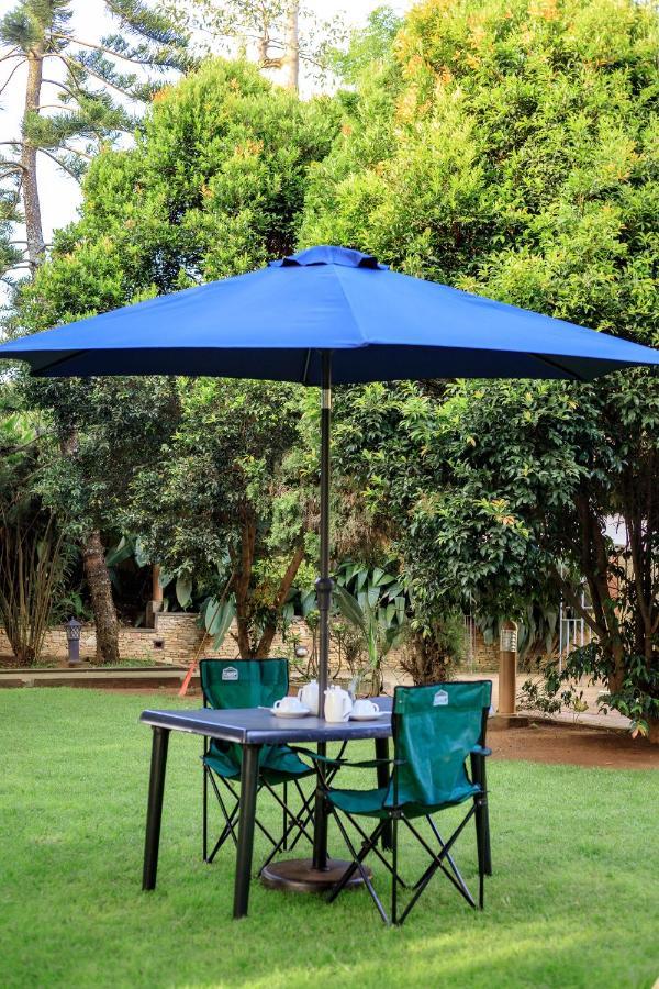 Victoria View Boutique Hotels Kigo Entebbe Bagian luar foto