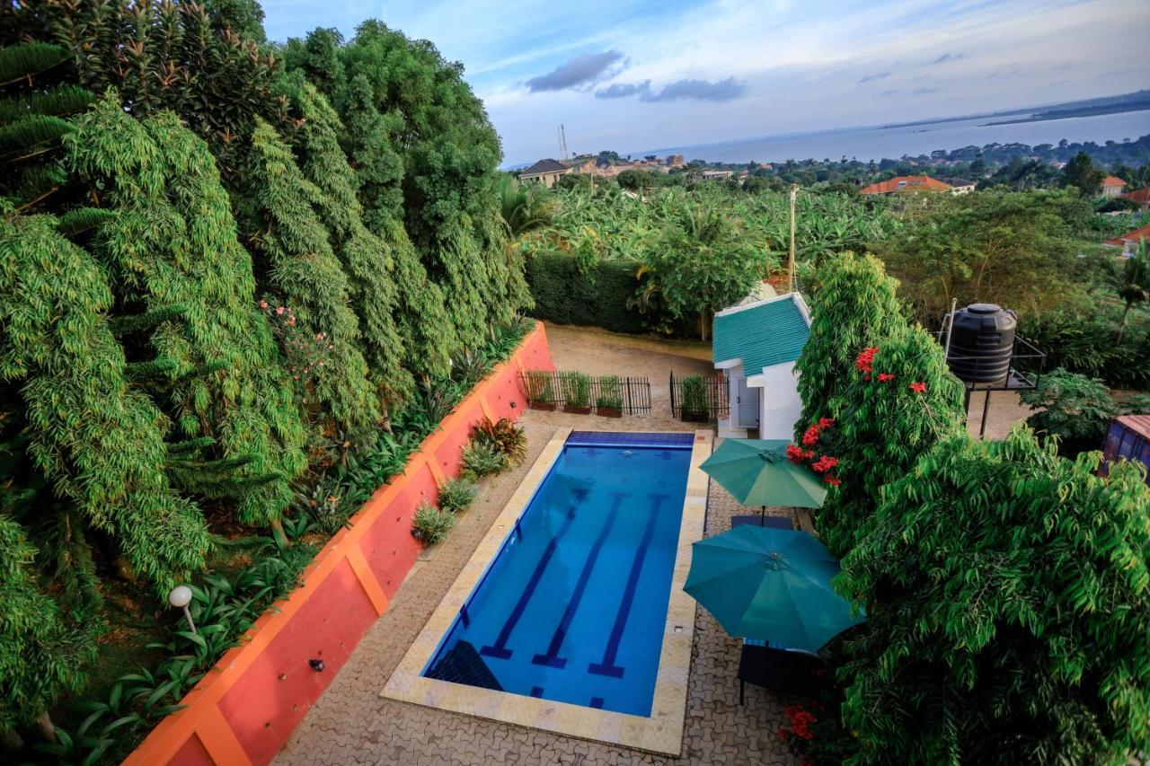 Victoria View Boutique Hotels Kigo Entebbe Bagian luar foto