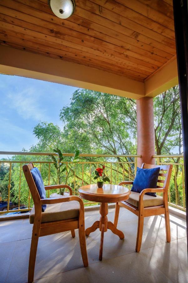 Victoria View Boutique Hotels Kigo Entebbe Bagian luar foto