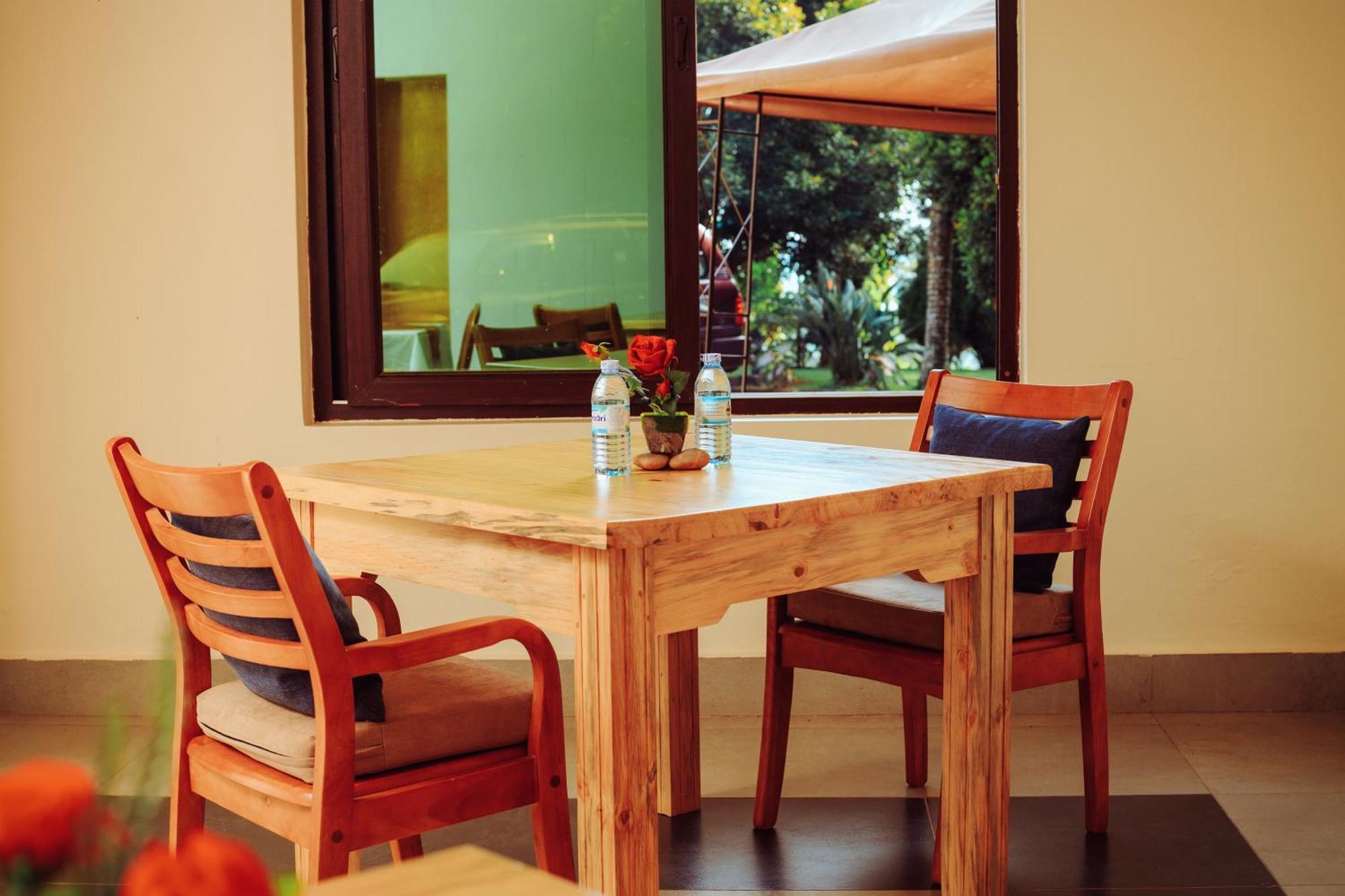 Victoria View Boutique Hotels Kigo Entebbe Bagian luar foto